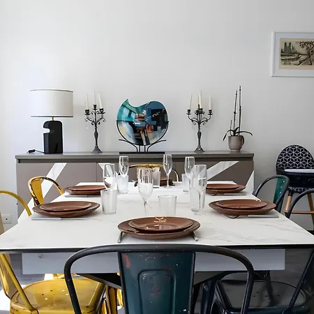 Appartement Spacieux Duplex Design - Centre Reims