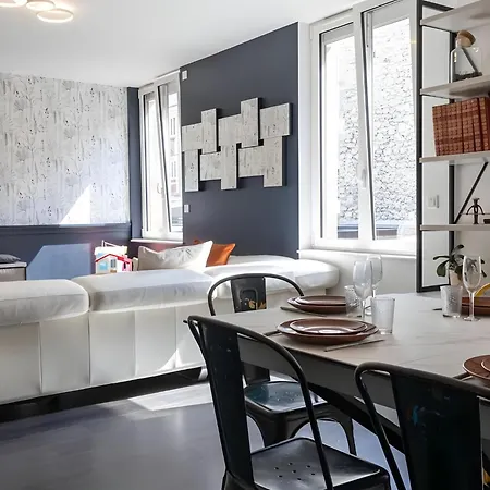 Appartement Spacieux Duplex Design - Centre