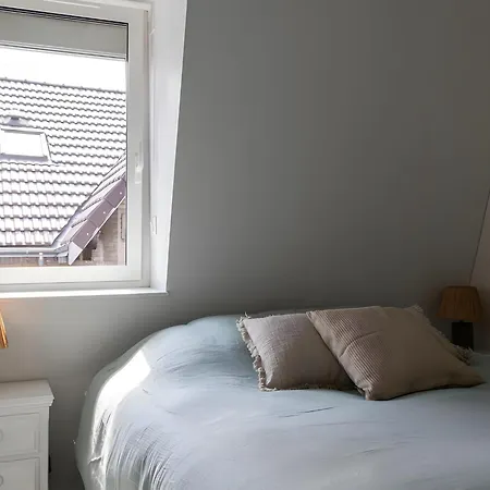 Spacieux Duplex Design - Centre *