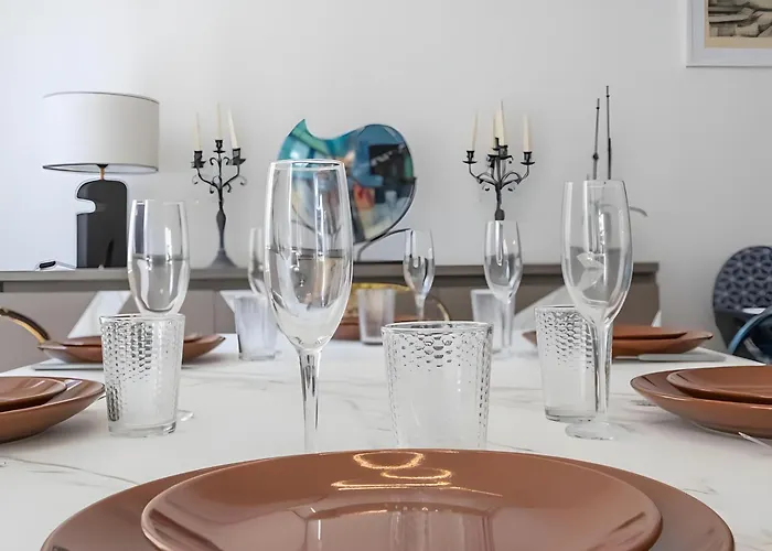 Apartment Spacieux Duplex Design - Centre